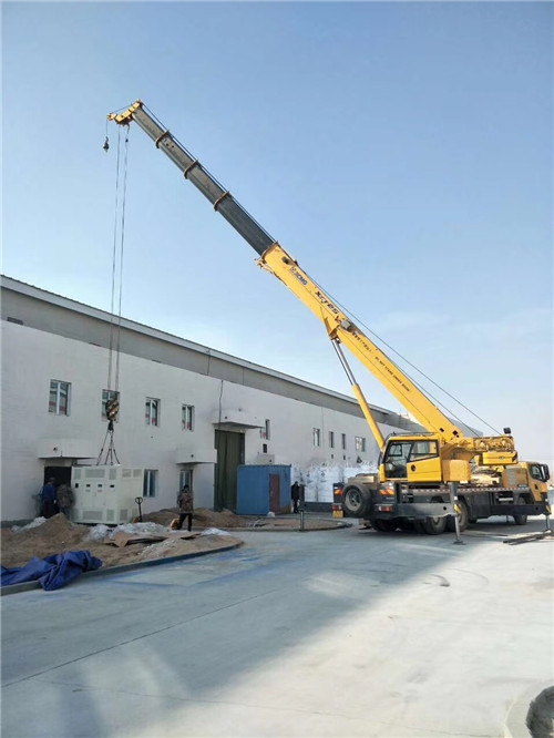 长武县“超载就喊停”—— 吊车的 “重量保镖” 技术