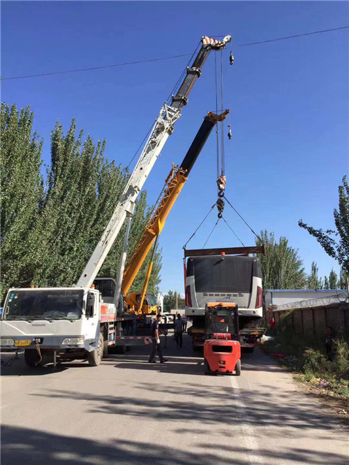 长武县港口集装箱搬运案例